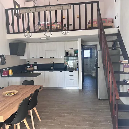 בית נופש Casa Di Lola Vista Mare *